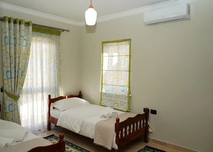 New Bazaar Bliss * تيرانا